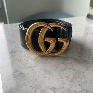 Gucci Black Leather Belt with Double G Buckle
